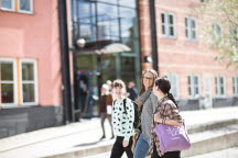 Studenter, Sundsvall, utomhus
